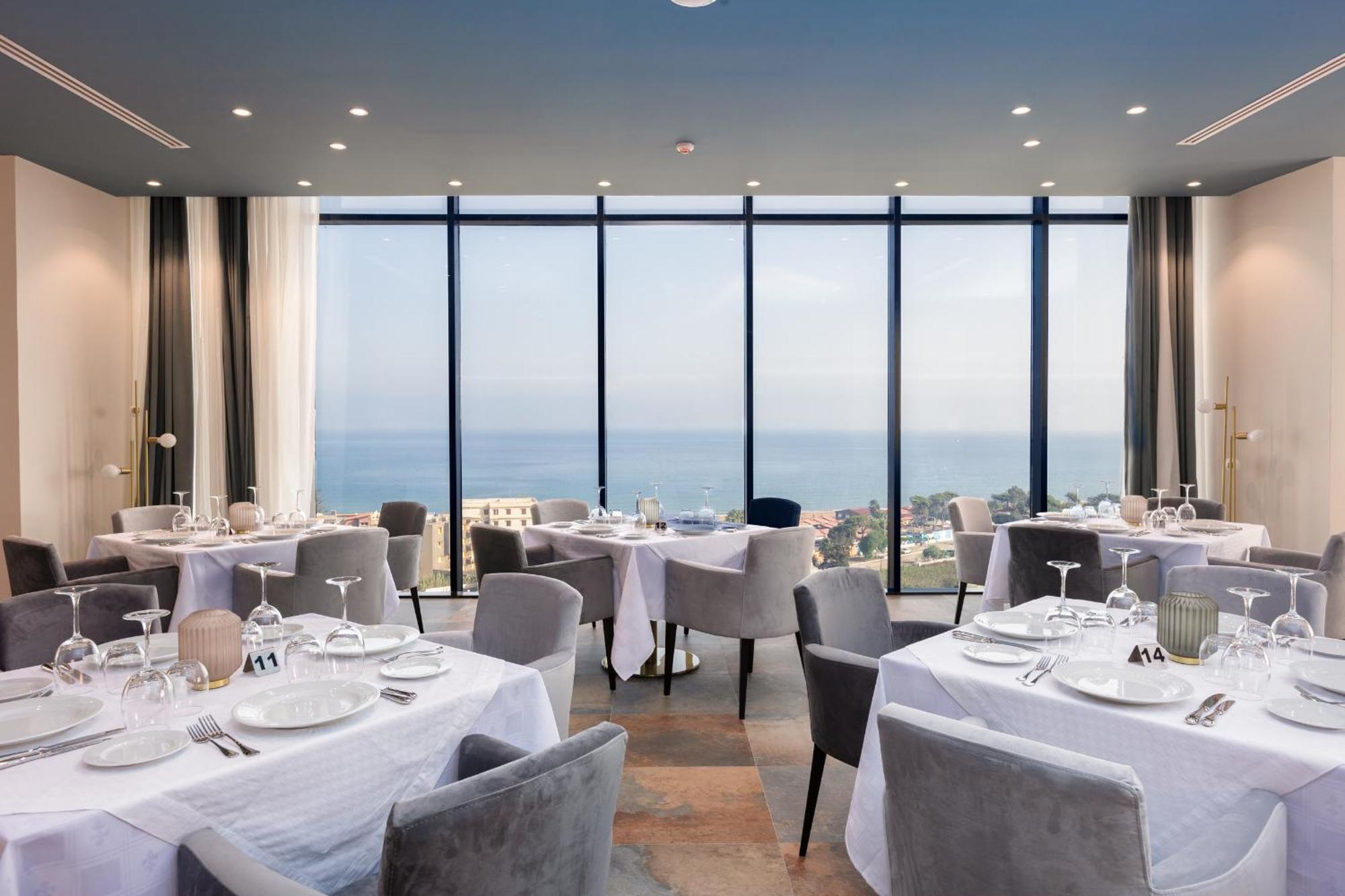 Hotel Ben Aouda & Spa Tipaza Ngoại thất bức ảnh